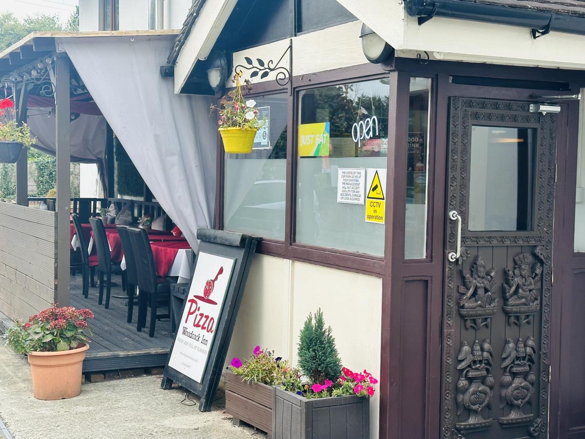 Woodcock Inn Felbridge Eksteriør billede
